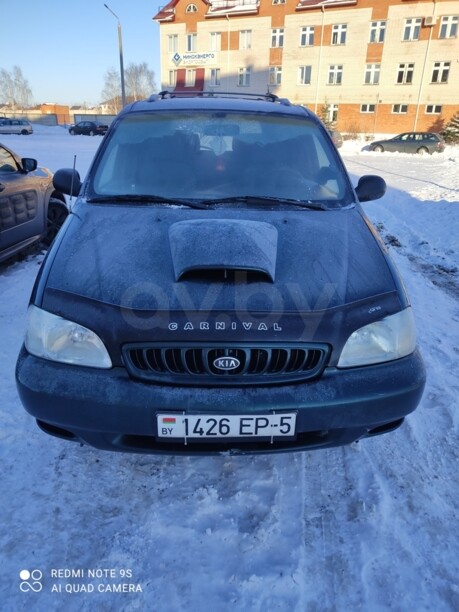 Kia Carnival I, 7 мест, 2000 г.