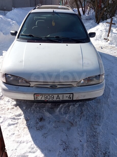 Ford Mondeo I, 1994 г.