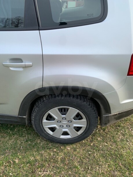Chevrolet Orlando, 7 мест, 2012 г.