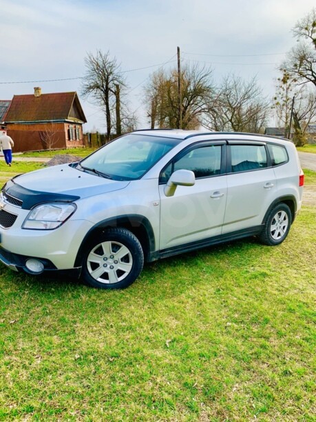 Chevrolet Orlando, 7 мест, 2012 г.