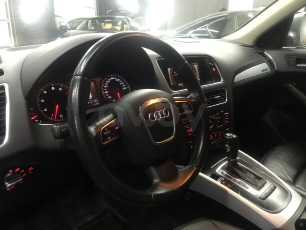 Audi Q5 8R, 2009 г.