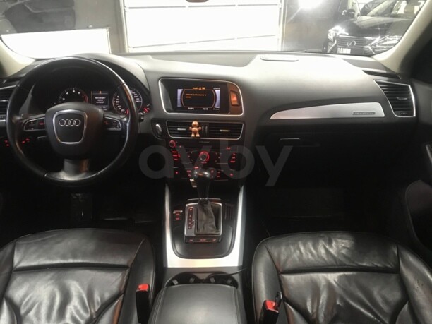 Audi Q5 8R, 2009 г.