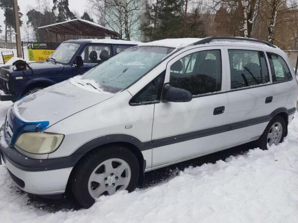 Opel Zafira A · Рестайлинг, 5 мест, 2003 г.