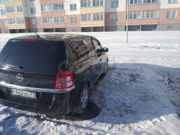 Opel Zafira B · Рестайлинг, 7 мест, 2008 г.