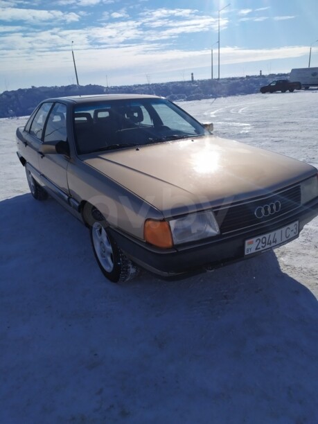 Audi 100 С3, 1987 г.