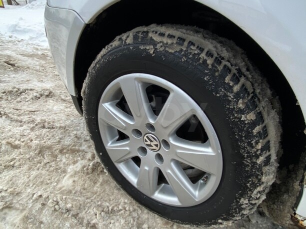 Volkswagen Touran I, 5 мест, 2004 г.