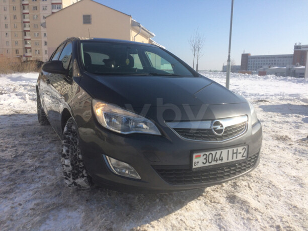 Opel Astra J, 2011 г.
