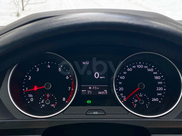 Volkswagen Tiguan II, 2019 г.