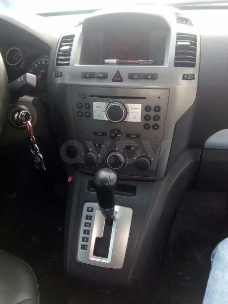 Opel Zafira B, 7 мест, 2005 г.
