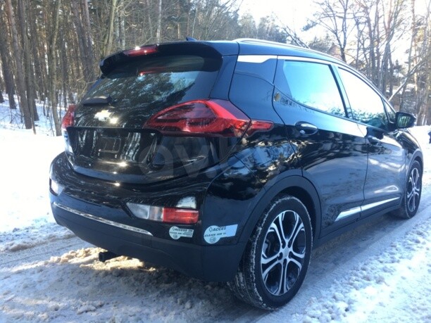 Chevrolet Bolt, 2017 г.