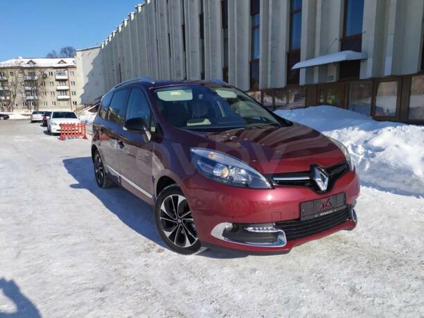 Renault Grand Scenic III · 2-й рестайлинг, 5 мест, 2016 г.