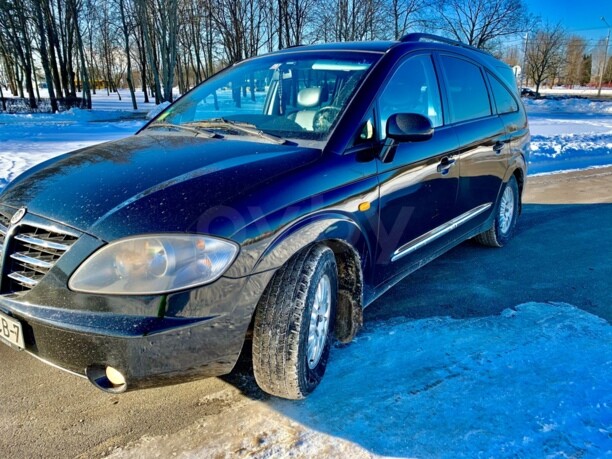 SsangYong Rodius I, 7 мест, 2006 г.
