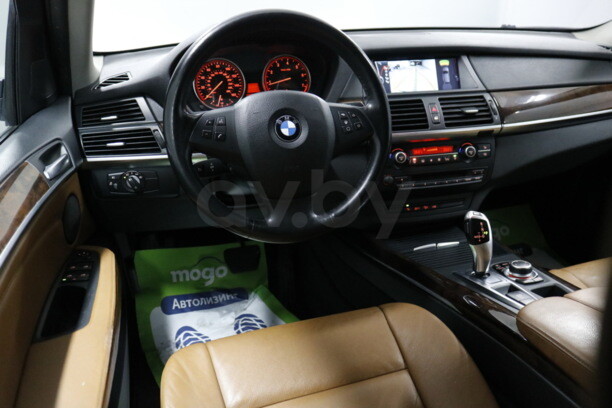 BMW X5 E70, 5 мест, 2010 г.