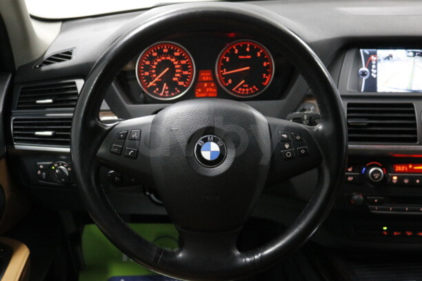 BMW X5 E70, 5 мест, 2010 г.