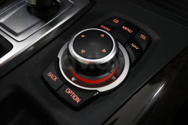 BMW X5 E70, 5 мест, 2010 г.