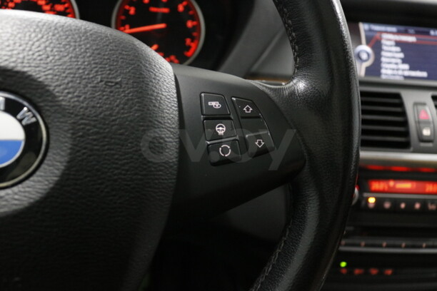 BMW X5 E70, 5 мест, 2010 г.