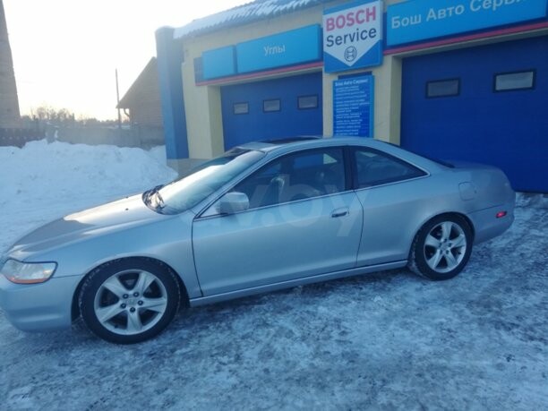 Honda Accord VI, 2000 г.
