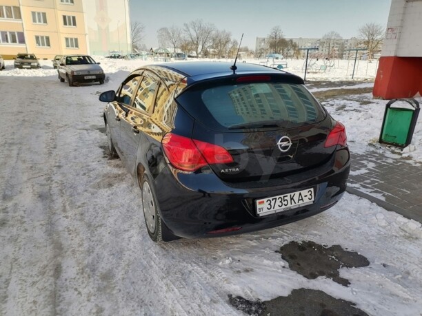 Opel Astra J, 2010 г.