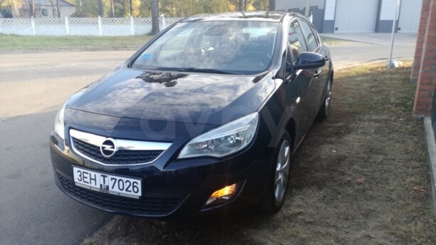Opel Astra J, 2010 г.