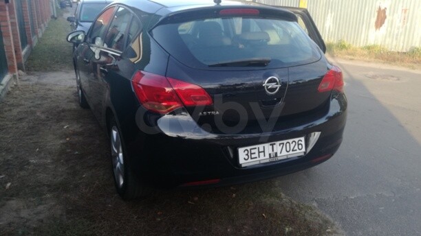 Opel Astra J, 2010 г.