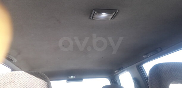 Mitsubishi Space Wagon Typ N30, N40, 7 мест, 1998 г.
