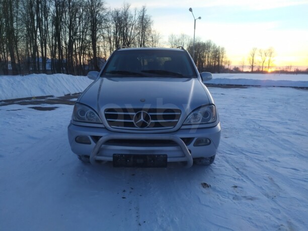 Mercedes-Benz M-Класс W163 · Рестайлинг, 5 мест, 2002 г.