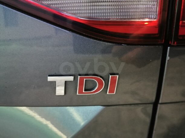 Volkswagen Touran III, 5 мест, 2016 г.