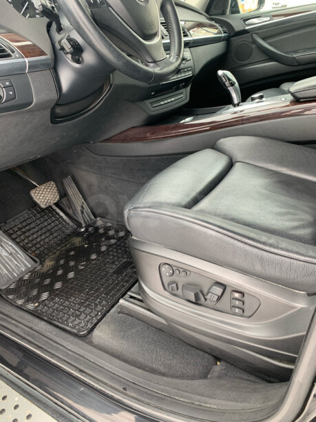 BMW X5 E70, 5 мест, 2009 г.