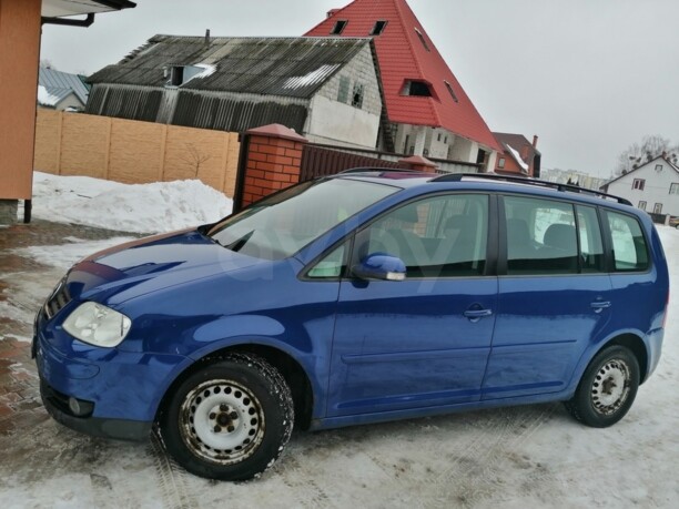 Volkswagen Touran I, 5 мест, 2006 г.