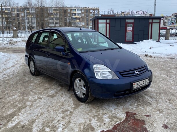 Honda Stream I, 7 мест, 2001 г.