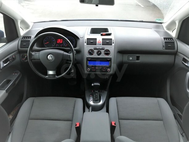 Volkswagen Touran I · Рестайлинг, 5 мест, 2010 г.