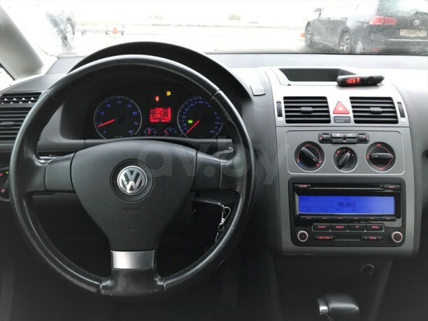 Volkswagen Touran I · Рестайлинг, 5 мест, 2010 г.