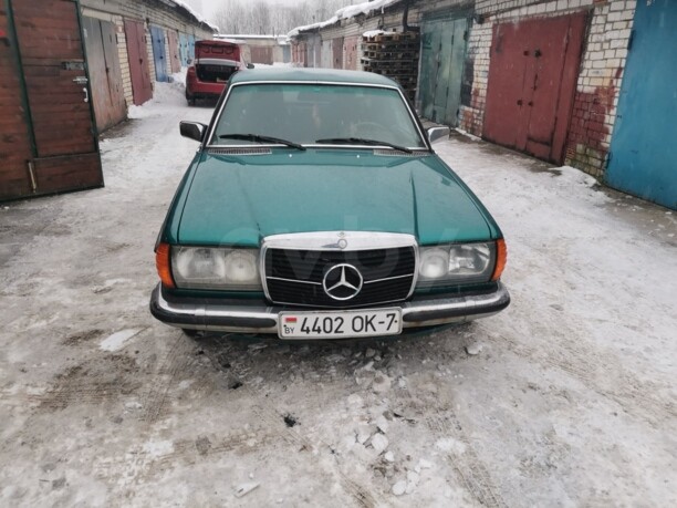 Mercedes-Benz E-Класс W123, 1983 г.