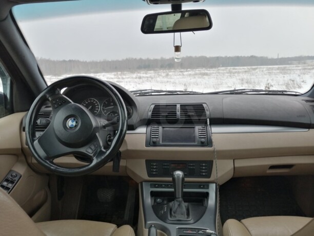 BMW X5 E53, 5 мест, 2004 г.