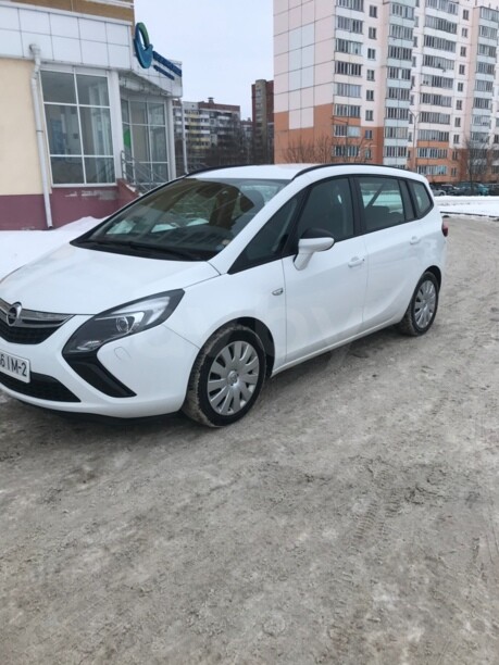 Opel Zafira C, 7 мест, 2015 г.