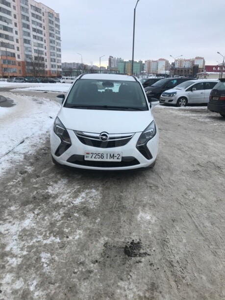 Opel Zafira C, 7 мест, 2015 г.