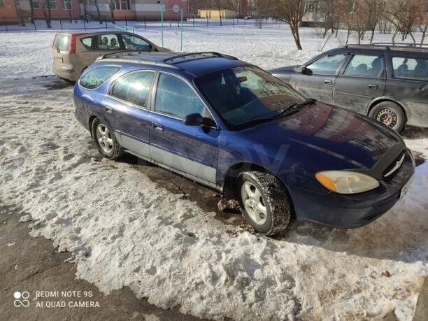 Ford Taurus IV, 2000 г.