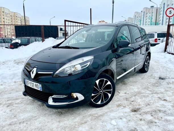 Renault Grand Scenic III · 2-й рестайлинг, 5 мест, 2016 г.
