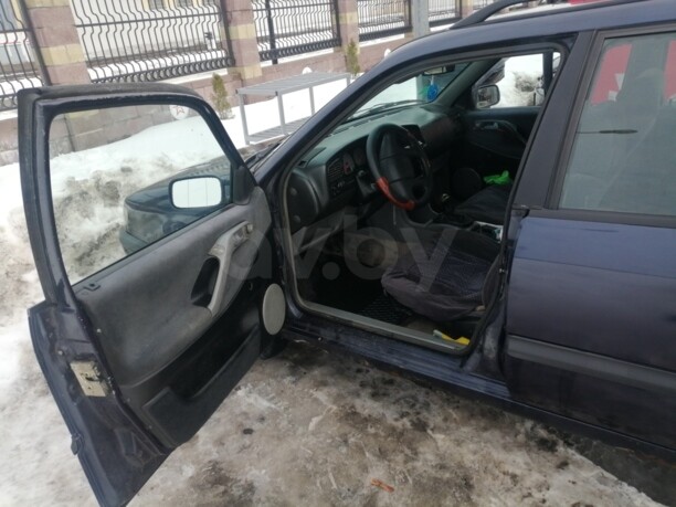 Volkswagen Passat B4, 1996 г.