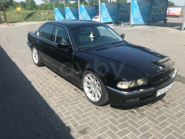 BMW 7 серия E38, 1997 г.