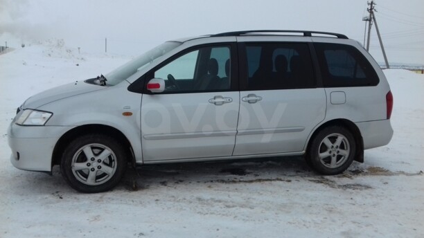 Mazda MPV II, 7 мест, 2002 г.