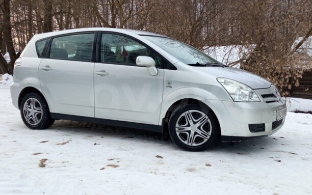 Toyota Corolla Verso II (E121), 7 мест, 2004 г.