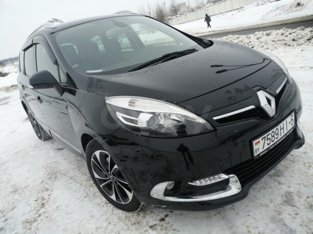 Renault Grand Scenic III · 2-й рестайлинг, 5 мест, 2015 г.