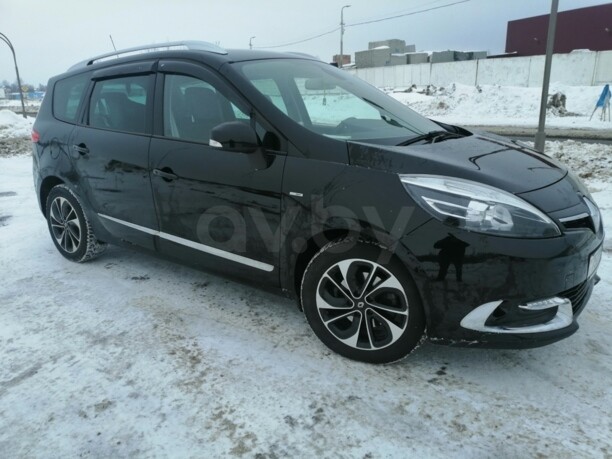 Renault Grand Scenic III · 2-й рестайлинг, 5 мест, 2015 г.