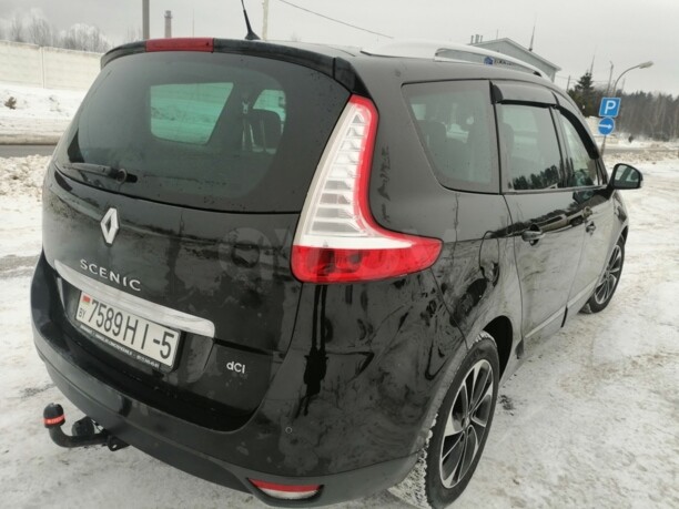 Renault Grand Scenic III · 2-й рестайлинг, 5 мест, 2015 г.