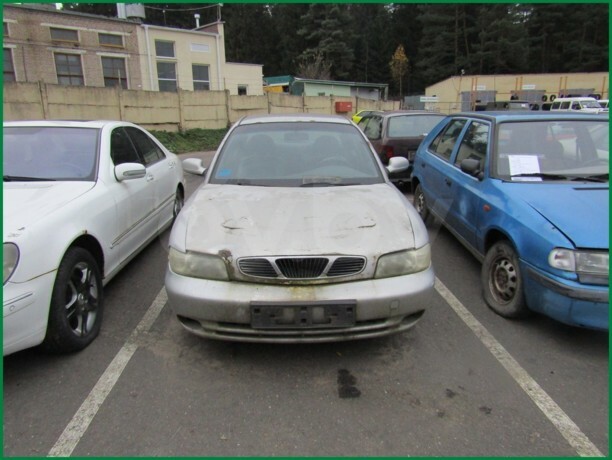Daewoo Nubira J100, 1998 г.