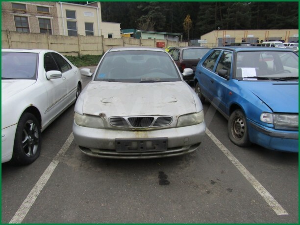 Daewoo Nubira J100, 1998 г.