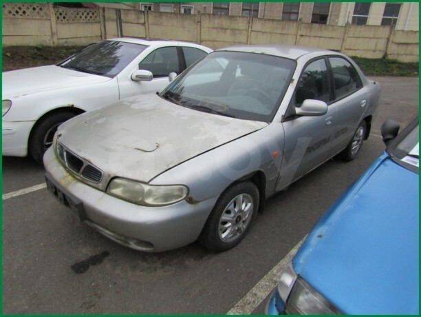 Daewoo Nubira J100, 1998 г.