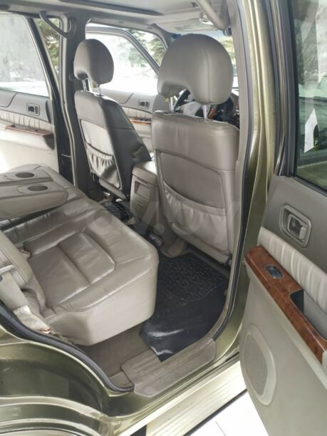 Nissan Patrol Y61, 7 мест, 2000 г.
