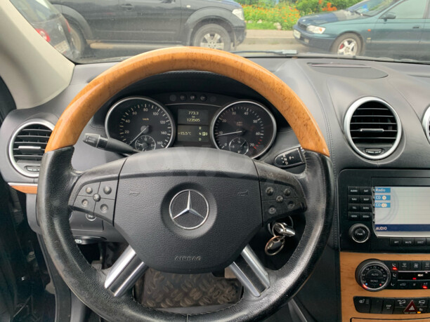 Mercedes-Benz GL-Класс X164, 7 мест, 2006 г.